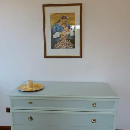 Larina Bed and Breakfast